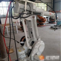 轉讓二手噴涂機器人 庫卡kr240