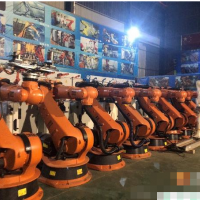 轉(zhuǎn)讓二手庫卡焊接機器人 二手庫卡碼垛機器人