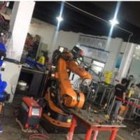 轉(zhuǎn)讓二手機器人二手工業(yè)機器人二手機器人沖床上下料