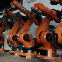 轉(zhuǎn)讓二手上下料機器人、二手工業(yè)機器人