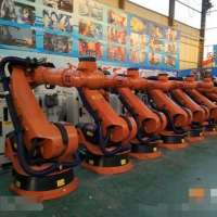 轉(zhuǎn)讓二手庫卡碼垛機器人,二手安川上下料機器人,二手發(fā)那科裝配