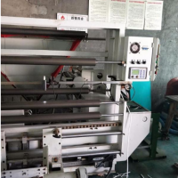 出售黑馬700高速拆邊機,現貨出售99成新
