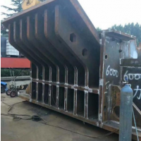 公司高質量廢鋼破碎機出售。二手200馬力,315馬力,450