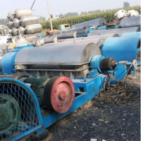 轉(zhuǎn)讓二手蝶式分離機(jī),三足離心機(jī)
