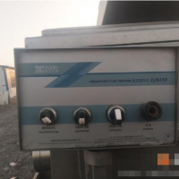 購銷二手預榨機振動篩 濾油機 蒸炒鍋