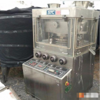 廠家直銷二手旋轉壓片機 二手35沖高效壓片機 不銹鋼粉末壓片