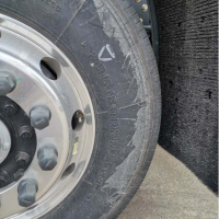 轉讓東風天龍CSC5312GYYLDV型鋁合金運油車