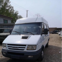 轉讓兩驅依維柯客車