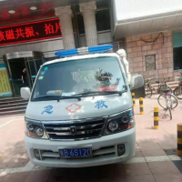 轉(zhuǎn)讓2011年金杯救護車,正式醫(yī)院手續(xù),車況特好,剛上的保險