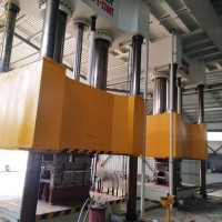 急急轉讓二手2400噸液壓機,二手2400噸四柱壓力機