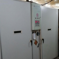 求購(gòu)二手孵化機(jī)40臺(tái)