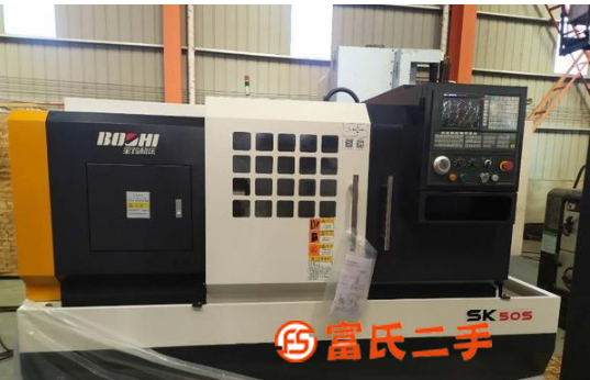 轉(zhuǎn)型廠出售二手寶雞SK50S數(shù)控臥式車床二手?jǐn)?shù)控臥式車廣數(shù)系