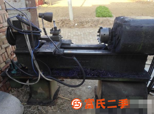 轉(zhuǎn)讓忍痛割愛自用車床