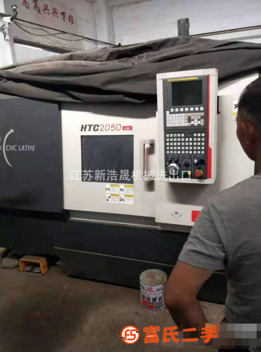 轉(zhuǎn)讓廠家低價處理抵賬機沈陽HTC2050im車銑復合