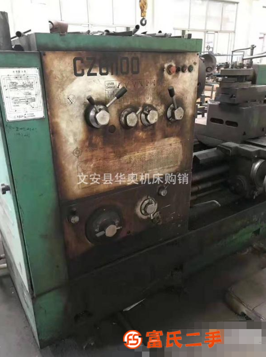 低價出售二手{江蘇齊航CZ61100C臥式車床}二手臥式車床
