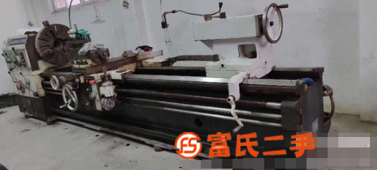 出售:2011年精品沈陽CW6180B*3000mm臥車,帶