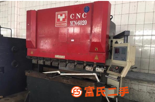 轉(zhuǎn)讓曄俊60t*2米折彎二手剪板