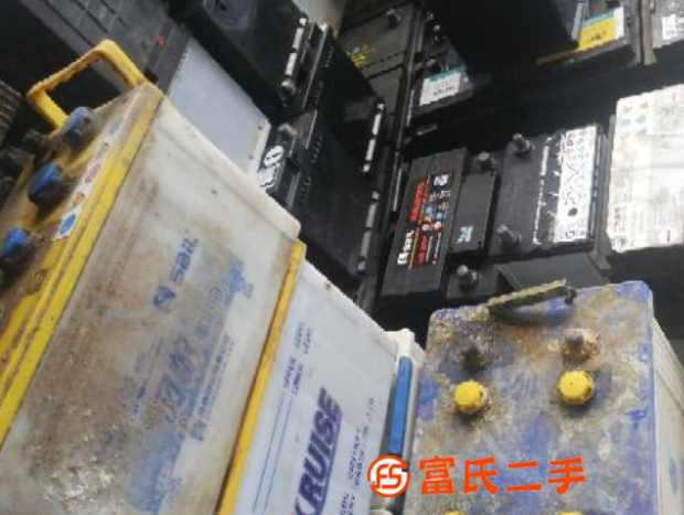 高價(jià)回收廢舊汽車(chē)電瓶，UPS電池，電動(dòng)車(chē)電池，膠體