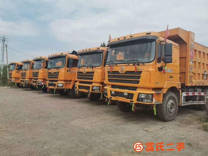 出售多臺無手續二手后八輪工程自卸車