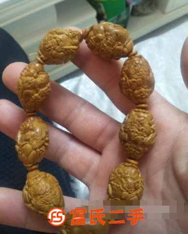 手工橄欖核雕，核桃一對水龍的便宜出了！