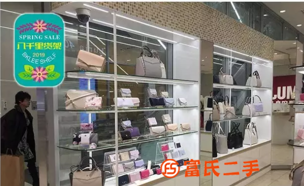 上海Zara女裝快消品貨架，Zara皮具包包貨架
