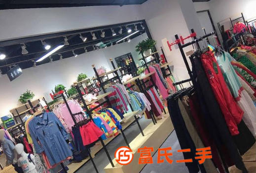 特價清倉處理地攤貨源品牌童裝短袖T桖連衣裙針織褲服