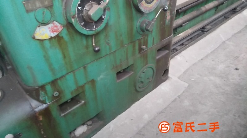 捷克機床61100,床身8米。有意聯系13703611751