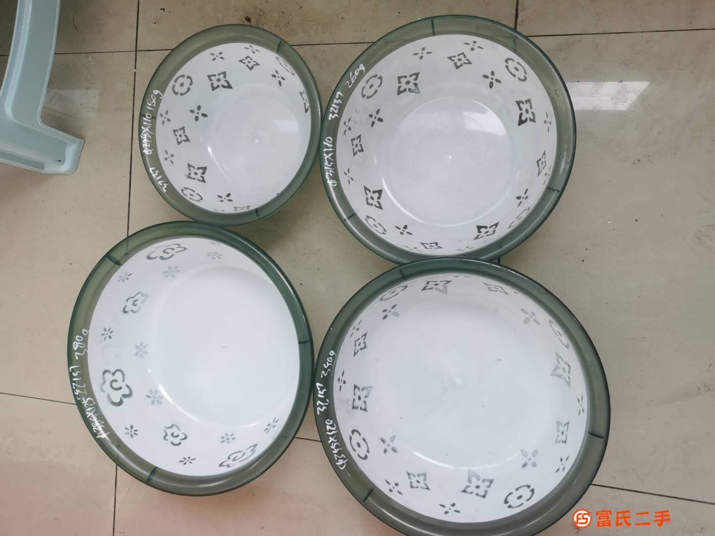 塑料盆