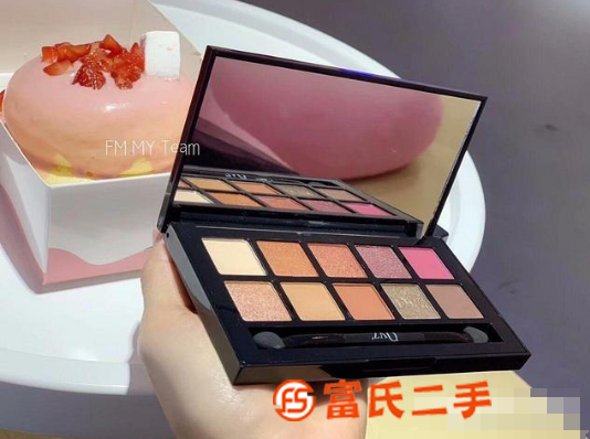 朵色十色眼影盤有哪些色系外包裝怎樣