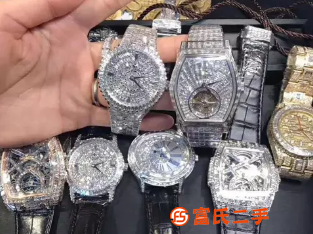 建德回收香奈兒項鏈?zhǔn)骤C戒指多少錢