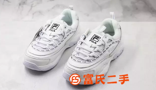 專賣品牌鞋子匡威阿迪達斯耐克等等