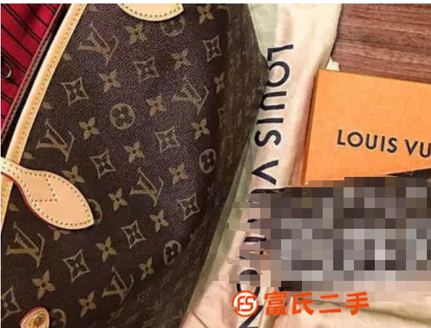 *新資訊：石獅阿瑪尼手表回收，價格高，當面交易