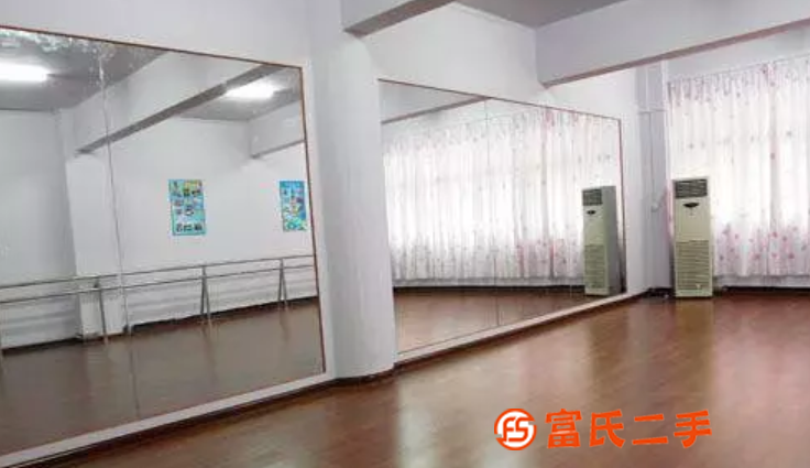 安裝鏡子,安裝試衣鏡,浴室鏡,.舞蹈室鏡子舞蹈把桿