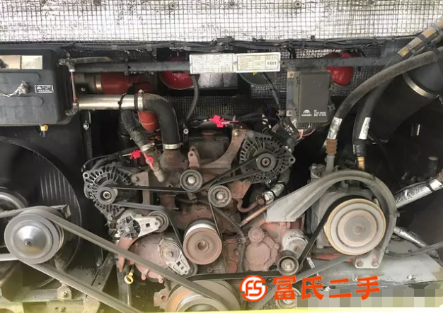 宇通客車16年底上牌，35座氣囊減震緩速器，國五