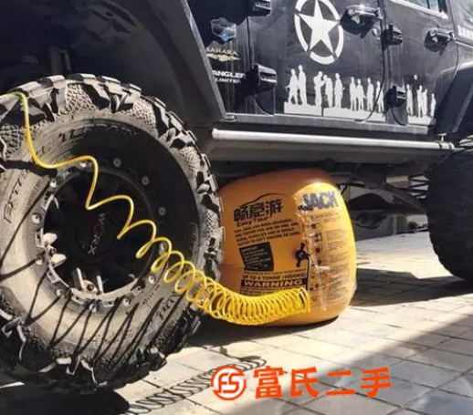 天臺(tái)拖車救援拖車十公里多少錢.天臺(tái)補(bǔ)汽車輪胎價(jià)格多