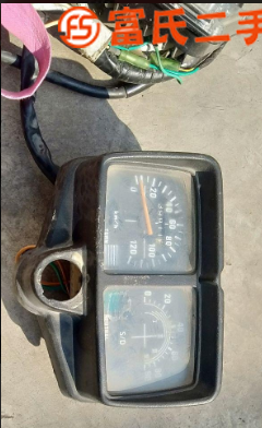 出售天虹90原裝輪轂，車架，座子，油箱，