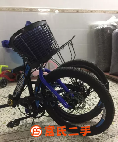9.9成新汽車后尾箱折疊自行車