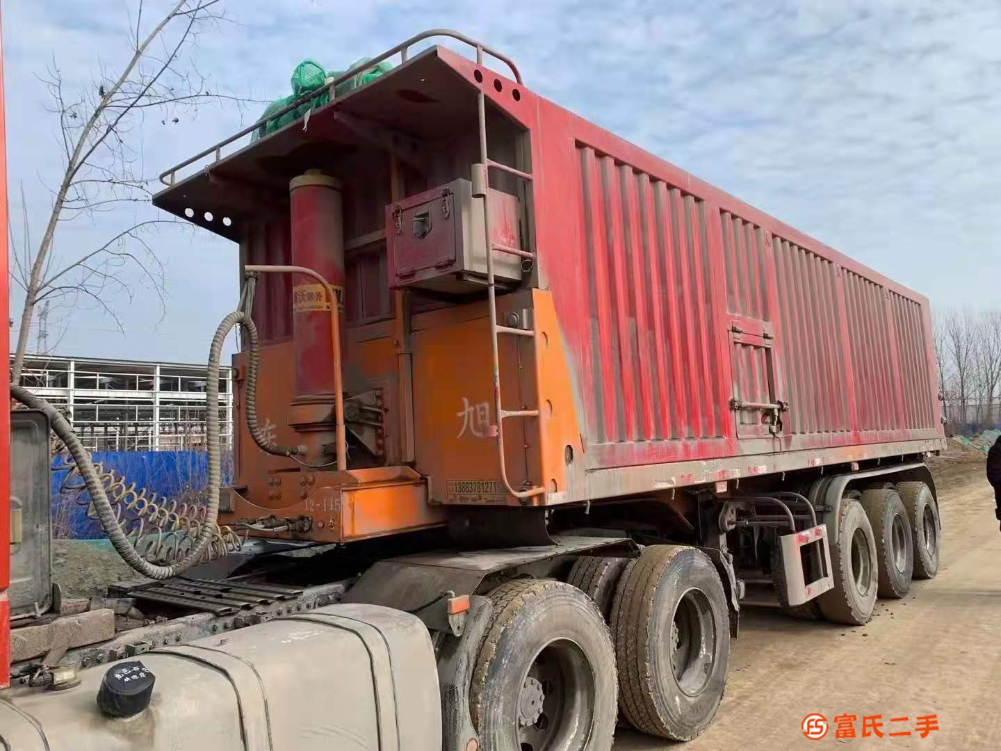 出售二手9米平板后翻，19年的車，原車手續