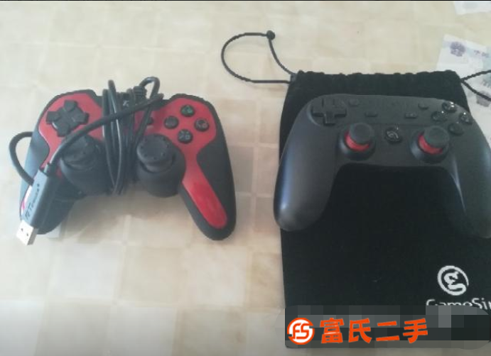 八成新小雞G3無線游戲手柄