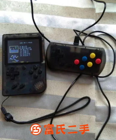 游戲機低價轉讓，帶手柄