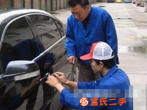 三門開金柜鎖保險柜開鎖配汽車鑰匙服務.三門保險柜開