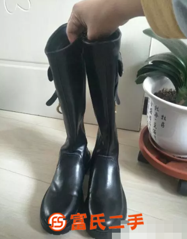 閑置靴子