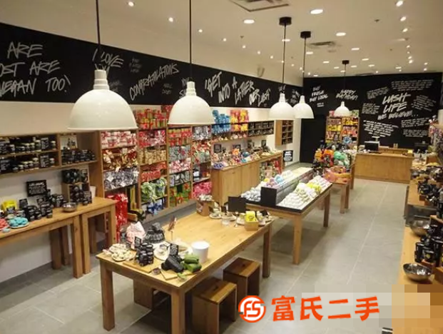 合肥飾品店裝修設(shè)計技巧 給你全新的飾界