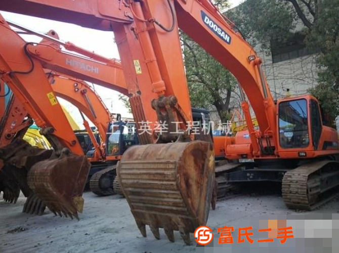 轉讓二手挖掘機,進口,國產大中小型挖掘機送貨到家