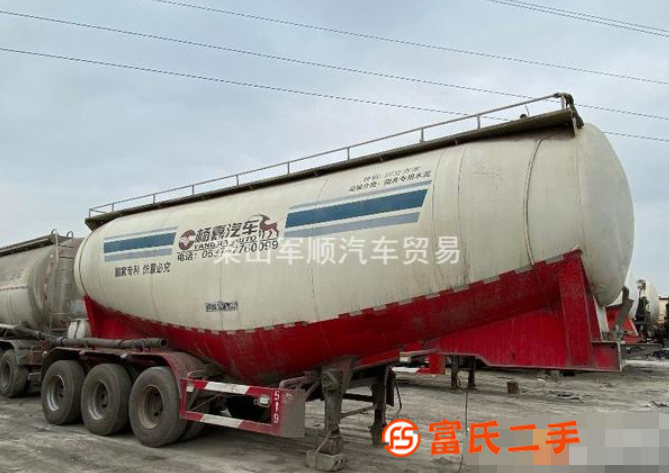 常年出售二手半掛散裝水泥罐車35-75方楊嘉 中集 盛潤 通