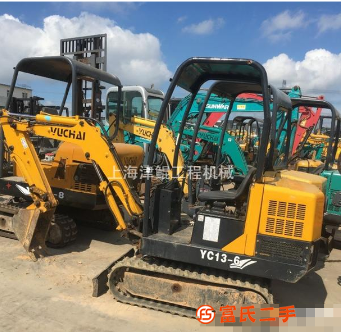 轉(zhuǎn)讓除草挖溝機(jī)二手玉柴13/25/35小挖掘機(jī)