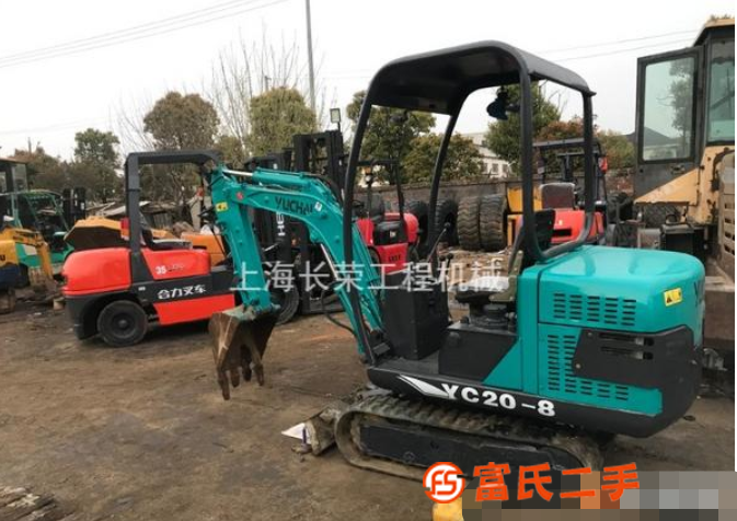 低價出售玉柴20小松35小挖機 帶先導 送貨上門