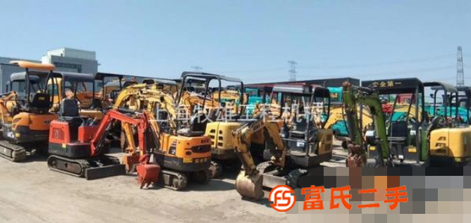 二手13/20/25挖掘機(jī)轉(zhuǎn)讓(價(jià)格)