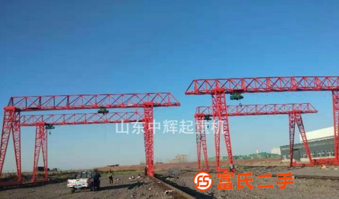 廠家直銷各種龍門吊,吸盤,破碎機,龍門剪,打包機,等各種廢