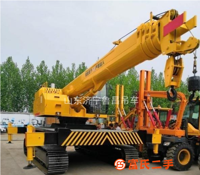 大型吊車(chē)廠直銷(xiāo)6噸履帶吊8噸履帶吊12噸履帶吊16噸履帶吊